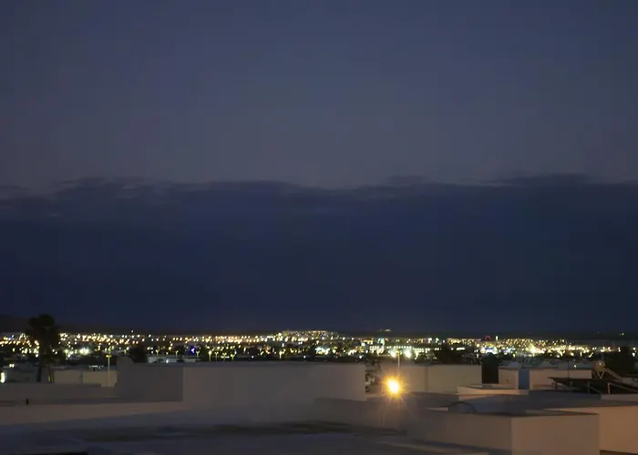 빌라 Excellent 4 Bedrooms Mestana Modern Interiors *