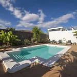 Excellent 4 Bedrooms Mestana Modern Interiors فيلة بلايا بلانكا