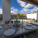 Excellent 4 Bedrooms Mestana Modern Interiors