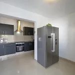 Excellent 4 Bedrooms Mestana Modern Interiors *