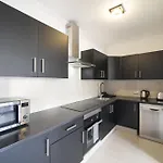 Excellent 4 Bedrooms Mestana Modern Interiors プラヤ・ブランカ