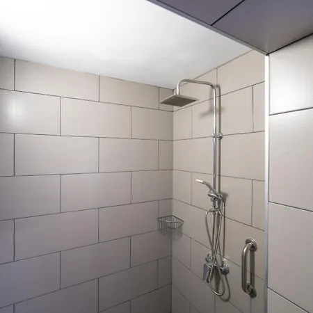 Excellent 4 Bedrooms Mestana Modern Interiors 别墅 *