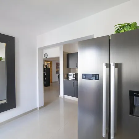 Excellent 4 Bedrooms Mestana Modern Interiors Вилла