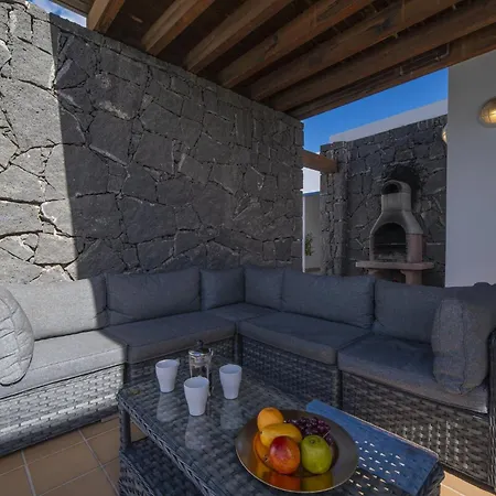 Вилла Excellent 4 Bedrooms Mestana Modern Interiors