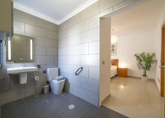 Вилла Excellent 4 Bedrooms Mestana Modern Interiors *